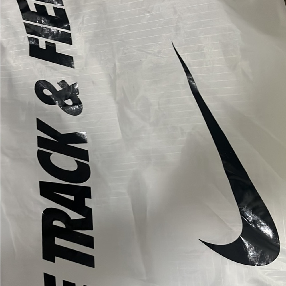 Nike men spikes size 10.5 . Brand new 30 dollars
